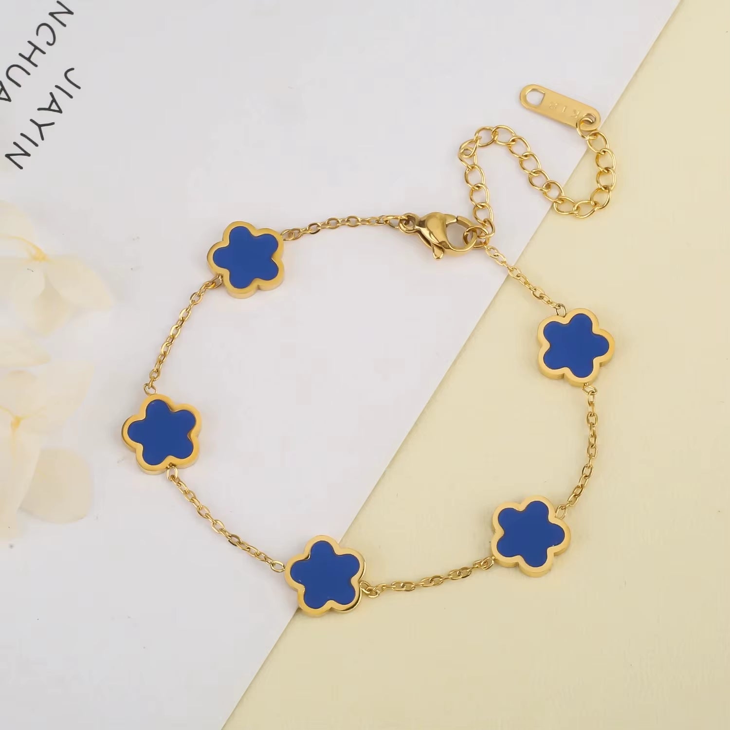 Hot Sale Stainless Steel Plum Blossom Gold Plated Bracelet High Quality Five Leaf Flower Jewelry Simple for Woman Gift Clover